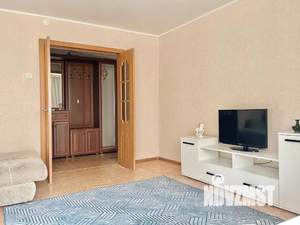 3-к квартира, посуточно, 68м2, 1/11 этаж