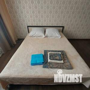 1-к квартира, посуточно, 43м2, 16/18 этаж