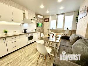 2-к квартира, посуточно, 73м2, 1/1 этаж