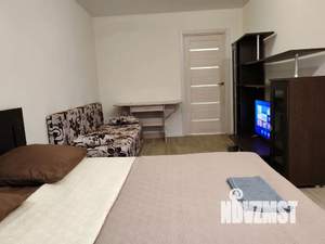 1-к квартира, посуточно, 37м2, 6/16 этаж