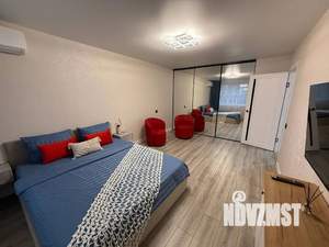 1-к квартира, посуточно, 38м2, 8/10 этаж