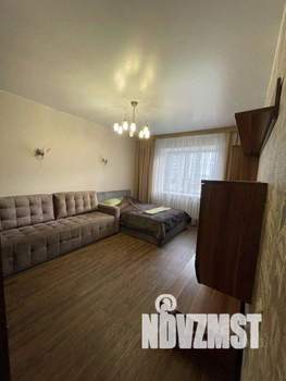 1-к квартира, посуточно, 42м2, 1/1 этаж