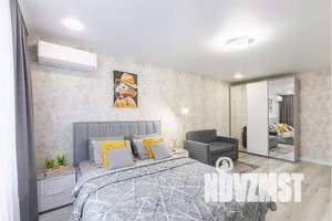 1-к квартира, посуточно, 37м2, 10/10 этаж