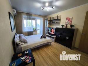 1-к квартира, посуточно, 37м2, 1/1 этаж