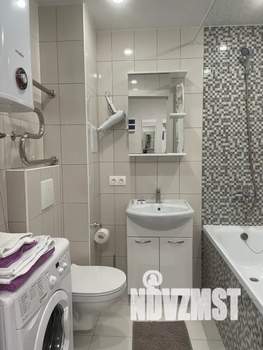 1-к квартира, посуточно, 40м2, 21/25 этаж