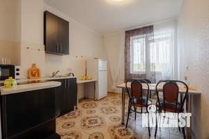 1-к квартира, посуточно, 43м2, 11/18 этаж