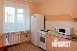 1-к квартира, посуточно, 38м2, 12/16 этаж