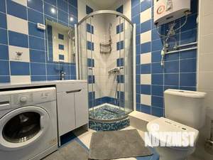 Студия квартира, посуточно, 40м2, 2/4 этаж