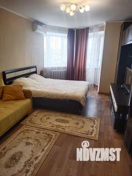 1-к квартира, посуточно, 45м2, 8/10 этаж