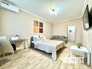 1-к квартира, посуточно, 40м2, 3/18 этаж