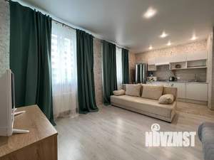 Студия квартира, посуточно, 35м2, 7/25 этаж