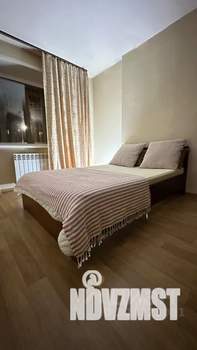 1-к квартира, посуточно, 40м2, 2/9 этаж
