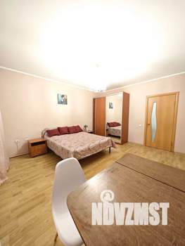 3-к квартира, посуточно, 121м2, 3/10 этаж
