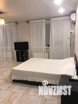 Студия квартира, посуточно, 40м2, 9/17 этаж