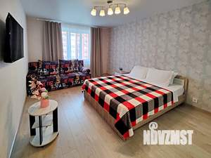 1-к квартира, посуточно, 40м2, 4/10 этаж