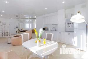 1-к квартира, посуточно, 50м2, 1/1 этаж