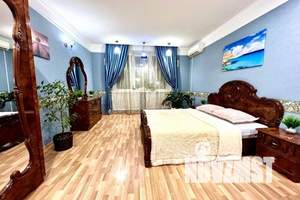 2-к квартира, посуточно, 111м2, 2/10 этаж