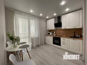 1-к квартира, посуточно, 50м2, 10/25 этаж