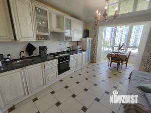 3-к квартира, посуточно, 64м2, 1/1 этаж