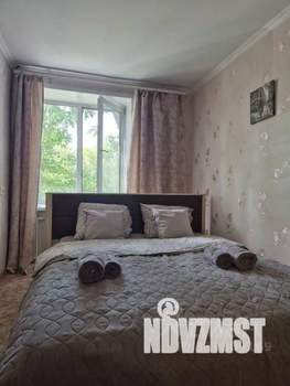 2-к квартира, посуточно, 44м2, 1/1 этаж