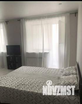 1-к квартира, посуточно, 36м2, 1/1 этаж