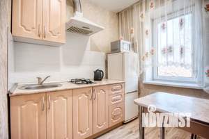 1-к квартира, посуточно, 35м2, 4/9 этаж