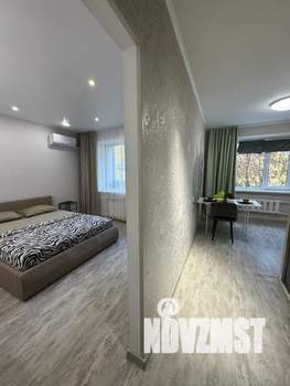 1-к квартира, посуточно, 32м2, 2/9 этаж