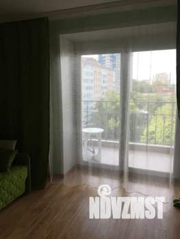 1-к квартира, посуточно, 40м2, 7/16 этаж