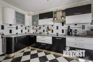 2-к квартира, посуточно, 65м2, 4/18 этаж