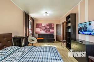 1-к квартира, посуточно, 43м2, 1/1 этаж