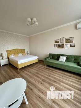 1-к квартира, посуточно, 35м2, 1/1 этаж