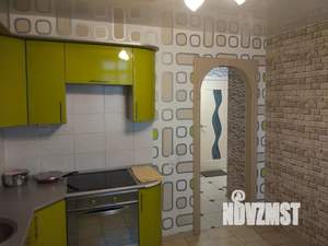 1-к квартира, посуточно, 42м2, 9/16 этаж