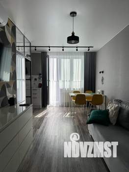 Студия квартира, посуточно, 38м2, 23/24 этаж