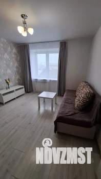 1-к квартира, посуточно, 38м2, 15/16 этаж
