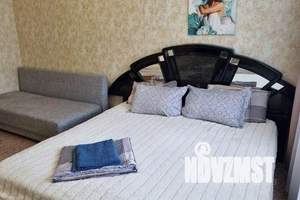 1-к квартира, посуточно, 42м2, 10/16 этаж