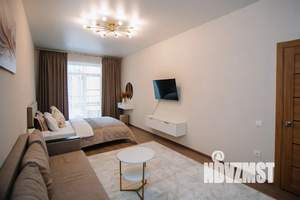 1-к квартира, посуточно, 50м2, 2/4 этаж