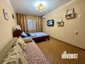 1-к квартира, посуточно, 37м2, 1/1 этаж