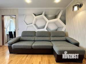 3-к квартира, посуточно, 77м2, 1/1 этаж