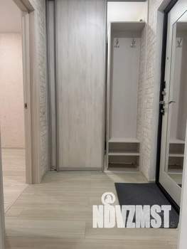 1-к квартира, посуточно, 38м2, 2/9 этаж