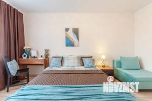 1-к квартира, посуточно, 38м2, 4/10 этаж