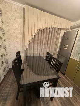 1-к квартира, посуточно, 35м2, 3/3 этаж