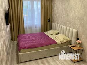 1-к квартира, посуточно, 41м2, 4/25 этаж