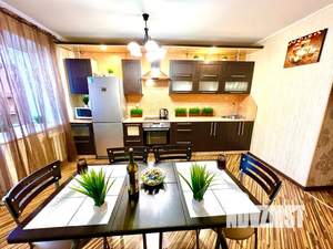 Студия квартира, посуточно, 70м2, 14/16 этаж