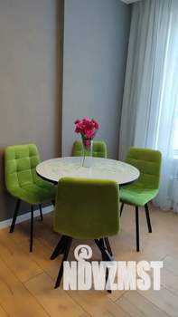 1-к квартира, посуточно, 37м2, 1/1 этаж