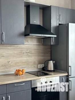 1-к квартира, посуточно, 37м2, 1/1 этаж