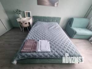 1-к квартира, посуточно, 40м2, 7/25 этаж