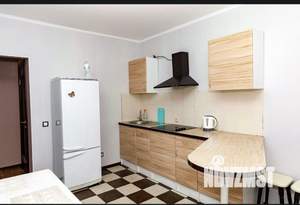 1-к квартира, посуточно, 50м2, 1/1 этаж