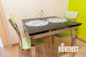 2-к квартира, посуточно, 50м2, 1/1 этаж