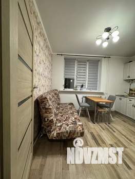 1-к квартира, посуточно, 40м2, 1/21 этаж