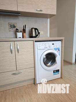 1-к квартира, посуточно, 40м2, 4/10 этаж